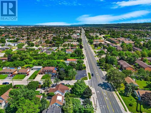 8 Warwick Road, Hamilton, ON - Outdoor With View