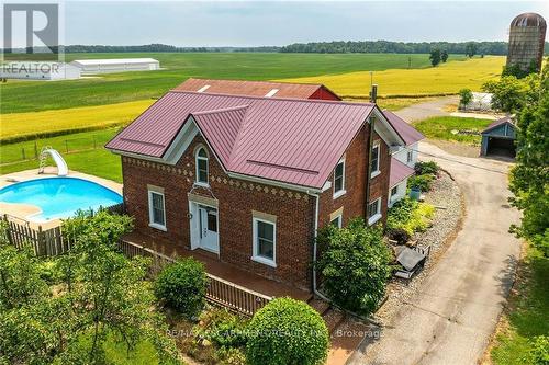 394 4Th Line, Haldimand, ON - Outdoor With Above Ground Pool