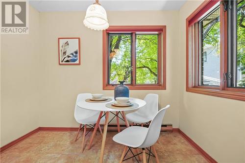 74 Indian Road, Sudbury, ON - Indoor Photo Showing Dining Room