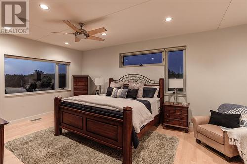 2410 South Bay Road, Sudbury, ON - Indoor Photo Showing Bedroom