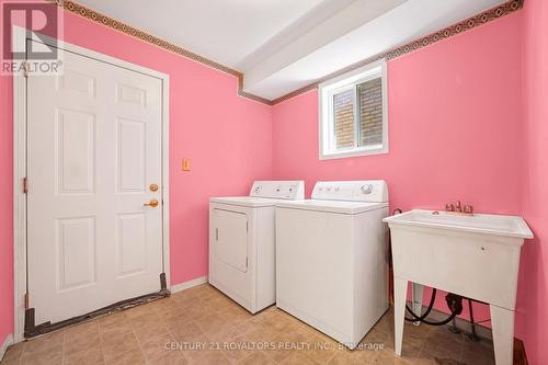 38 Peregrine Road, Barrie, ON - Indoor Photo Showing Laundry Room