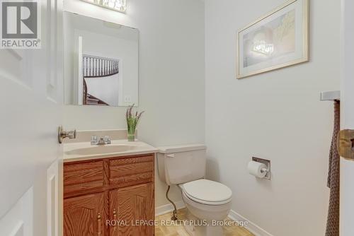 4494 Haydock Park Drive, Mississauga, ON - Indoor Photo Showing Bathroom