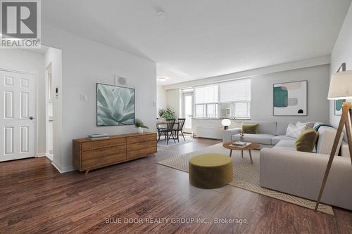 606 - 50 Gulliver Road, Toronto, ON - Indoor Photo Showing Living Room