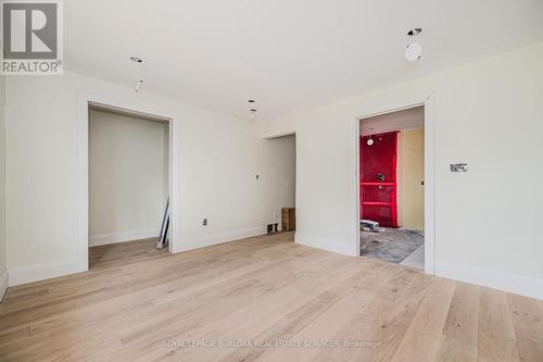 640 Dynes Road, Burlington, ON - Indoor Photo Showing Other Room