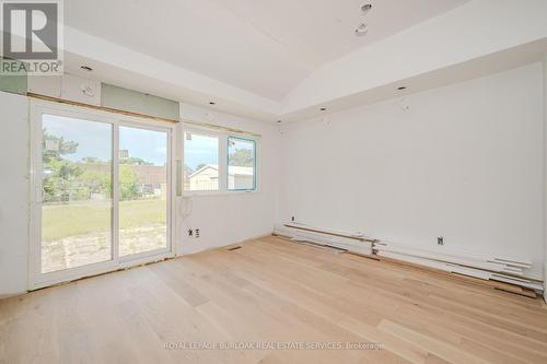 640 Dynes Road, Burlington, ON - Indoor Photo Showing Other Room