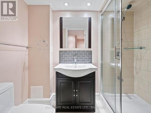 27 Spicebush Terrace, Brampton, ON - Indoor Photo Showing Bathroom