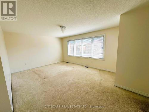 7 Attraction Drive, Brampton, ON - Indoor Photo Showing Other Room