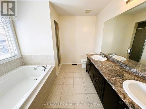 7 Attraction Drive, Brampton, ON - Indoor Photo Showing Bathroom