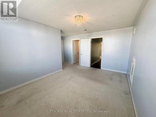 7 Attraction Drive, Brampton, ON - Indoor Photo Showing Other Room