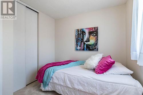 5 Cassander Crescent, Brampton, ON - Indoor Photo Showing Bedroom