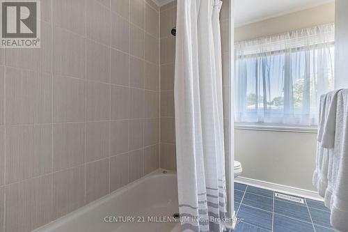 5 Cassander Crescent, Brampton, ON - Indoor Photo Showing Bathroom