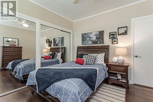 675 North Shore Boulevard E, Burlington, ON - Indoor Photo Showing Bedroom