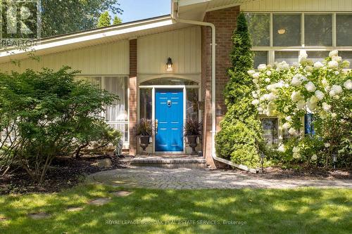 675 North Shore Boulevard E, Burlington, ON - Outdoor