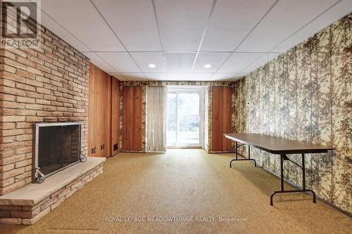 3426 Autumnleaf Crescent, Mississauga, ON - Indoor Photo Showing Other Room With Fireplace