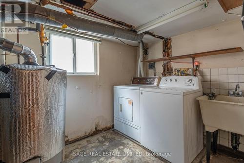548 Glebeholme Boulevard, Toronto, ON - Indoor Photo Showing Laundry Room