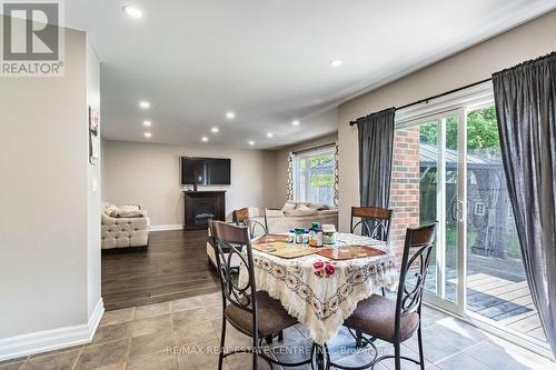 59 Kidd Crescent, New Tecumseth, ON - Indoor Photo Showing Dining Room