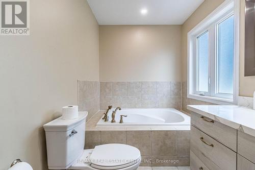 59 Kidd Crescent, New Tecumseth, ON - Indoor Photo Showing Bathroom