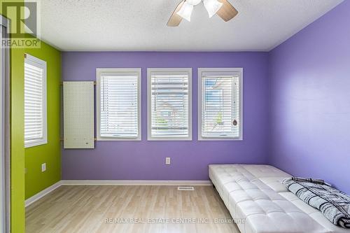 59 Kidd Crescent, New Tecumseth, ON - Indoor Photo Showing Bedroom