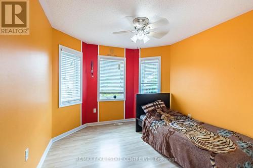 59 Kidd Crescent, New Tecumseth, ON - Indoor Photo Showing Bedroom