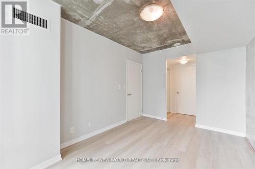 1108 - 22 Wellesley Street E, Toronto, ON - Indoor Photo Showing Other Room