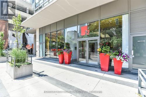 1108 - 22 Wellesley Street E, Toronto, ON - Outdoor