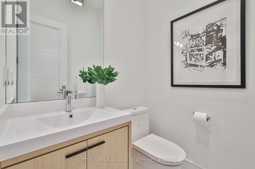 1204 Avenue Road, Toronto, ON - Indoor Photo Showing Bathroom