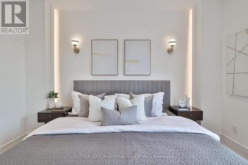 1204 Avenue Road, Toronto, ON - Indoor Photo Showing Bedroom