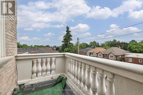 1204 Avenue Road, Toronto, ON - Outdoor