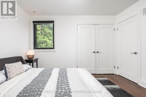 439 Broadway Avenue, Toronto, ON - Indoor Photo Showing Bedroom