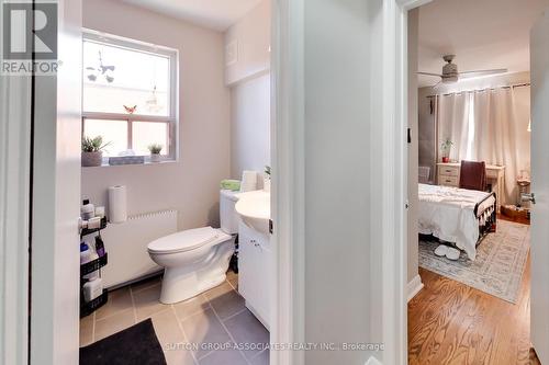 241 Pannahill Road, Toronto (Bathurst Manor), ON - Indoor Photo Showing Bathroom