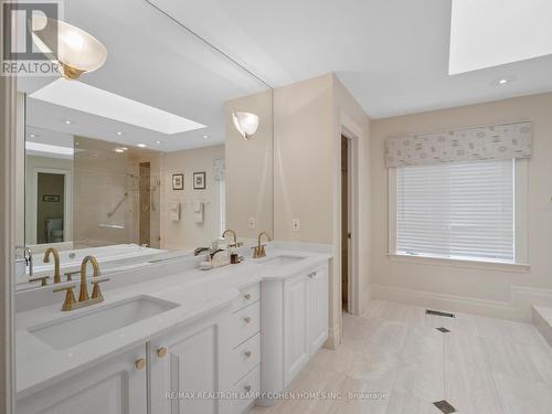 40 Munro Boulevard, Toronto (St. Andrew-Windfields), ON - Indoor Photo Showing Bathroom