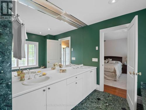 40 Munro Boulevard, Toronto (St. Andrew-Windfields), ON - Indoor Photo Showing Bathroom