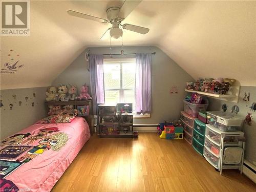 11 Brock Street, North Bay, ON - Indoor Photo Showing Bedroom