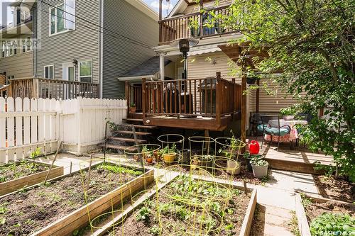 732 8Th Avenue N, Saskatoon, SK - Outdoor With Balcony With Deck Patio Veranda With Exterior