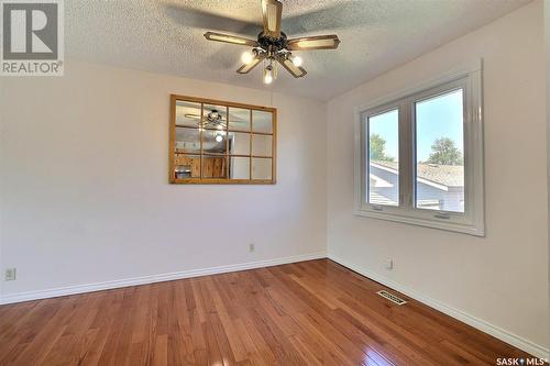 26 Hawkes Avenue, Regina, SK - Indoor Photo Showing Other Room