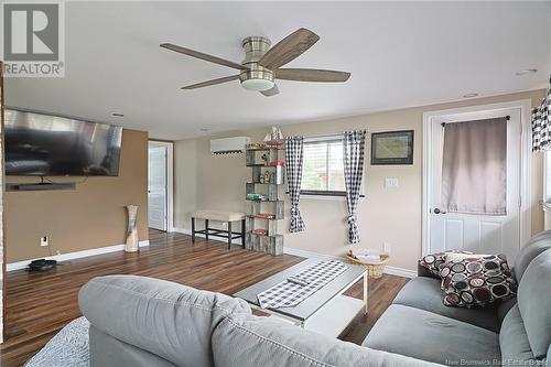 16 Hazelton Road, Doaktown, NB - Indoor Photo Showing Living Room