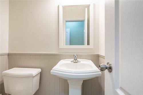 519 Wansbrough Way, Shelburne, ON - Indoor Photo Showing Bathroom