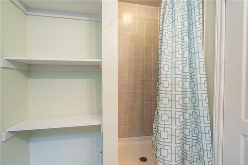 519 Wansbrough Way, Shelburne, ON - Indoor Photo Showing Bathroom