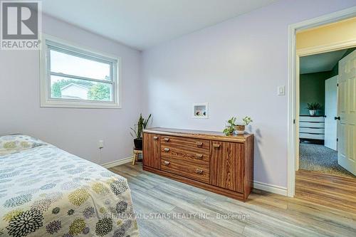 7 Andrew Drive, Kawartha Lakes, ON - Indoor Photo Showing Bedroom
