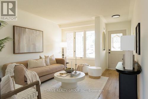 81 Sunrise Crescent, London, ON - Indoor Photo Showing Living Room