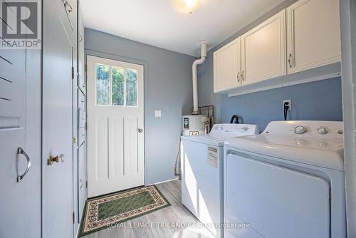 141 Water Street, Southwest Middlesex, ON - Indoor Photo Showing Laundry Room