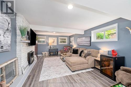 680 Griffith Street, London, ON - Indoor Photo Showing Other Room With Fireplace