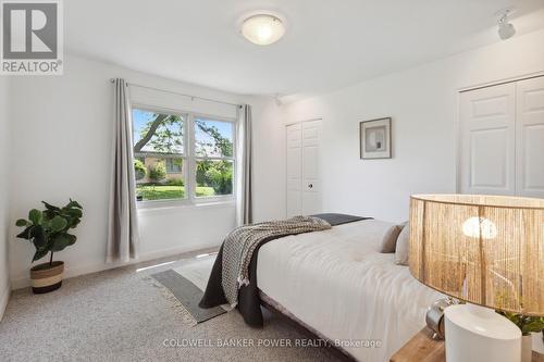 35 - 50 Fiddlers Green Road, London, ON - Indoor Photo Showing Bedroom