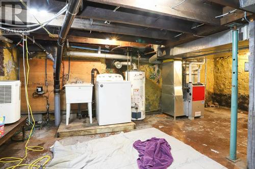 174 Dennis St, Sault Ste. Marie, ON - Indoor Photo Showing Basement