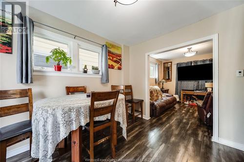 1390 Howard Avenue, Windsor, ON - Indoor Photo Showing Dining Room