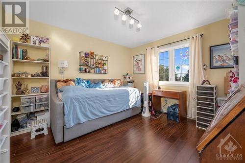 13 Fulham Court, Ottawa, ON - Indoor Photo Showing Bedroom