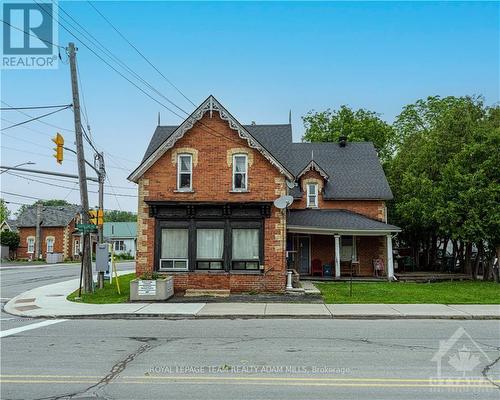 6607 Fourth Line Road, Ottawa, ON - Outdoor With Facade