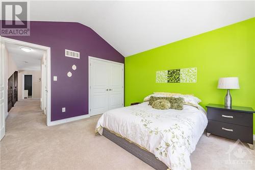 729 Kilbirnie Drive, Ottawa, ON - Indoor Photo Showing Bedroom