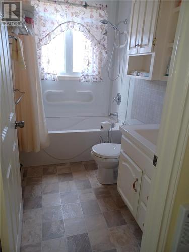 57 Main Street, Fogo Island (Deep Bay), NL - Indoor Photo Showing Bathroom