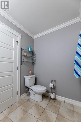 15 Pembury Close, Mount Pearl, NL - Indoor Photo Showing Bathroom